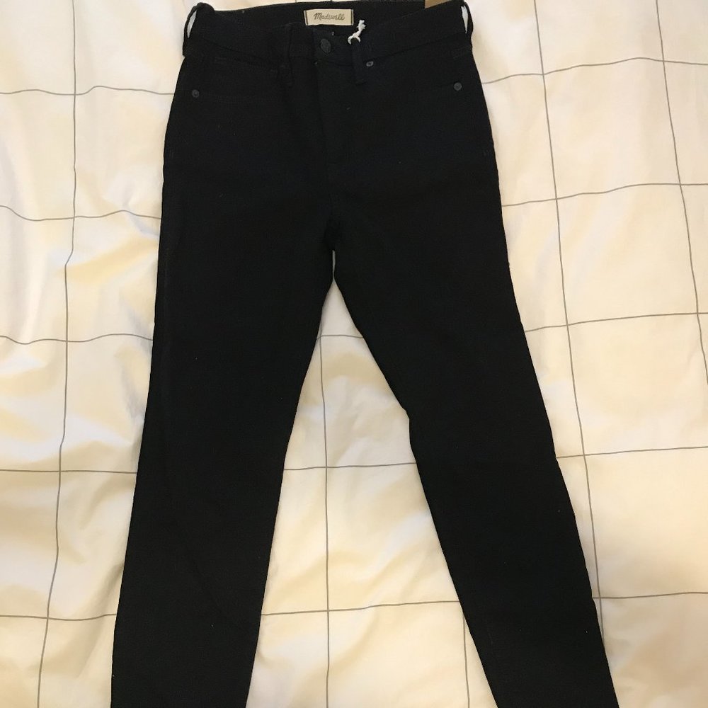 Madewell 9" High Rise Black Skinny Jean